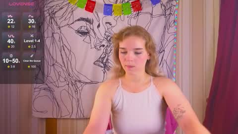 Snapshot of erica_winterr chatting on 18, 11, 2025 Erica Winterr online show from 18, 11, 2025