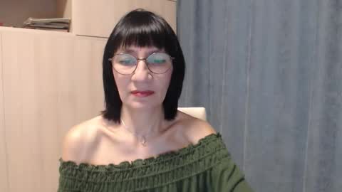 ericablack8 online show from 16, 2, 2026
