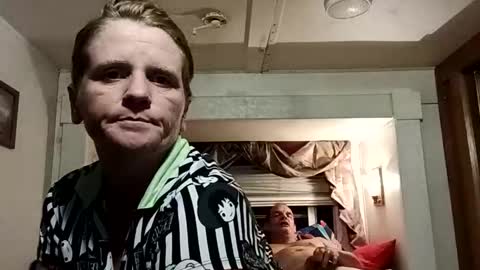 Snapshot of ericas080625 chatting on 18, 9, 2025 EazyE MattyDaddy online show from 18, 9, 2025