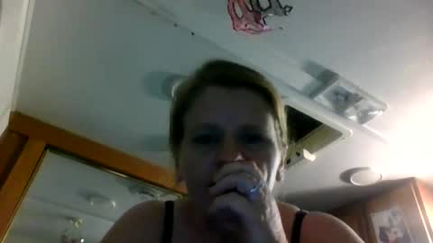 Snapshot of ericas080625 chatting on 21, 10, 2025 EazyE MattyDaddy online show from 21, 10, 2025