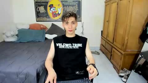 Snapshot of erick_de_rossee chatting on 30, 3, 2026 erick_de_rossee online show from 30, 3, 2026