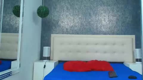   online show from 9, 11, 2025