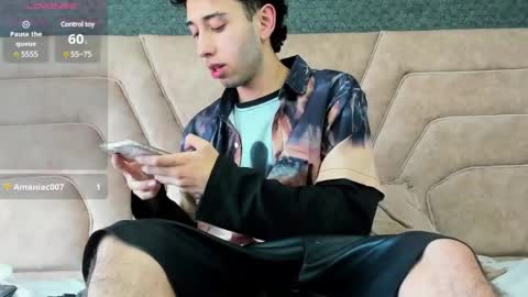 Snapshot of erickblaze_wm chatting on 28, 4, 2026 Erick online show from 28, 4, 2026