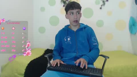 Snapshot of erik_lion chatting on 11, 1, 2025 Jhon online show from 11, 1, 2025