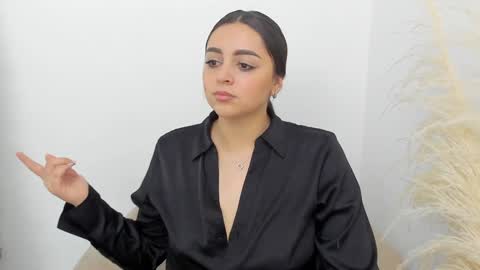 Snapshot of erika_mendez1 chatting on 23, 12, 2024 Erika Mendez online show from 23, 12, 2024