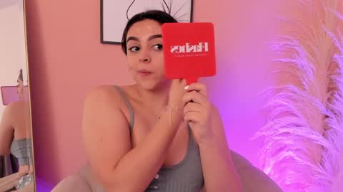 Snapshot of erika_mendez1 chatting on 25, 1, 2025 Erika Mendez online show from 25, 1, 2025