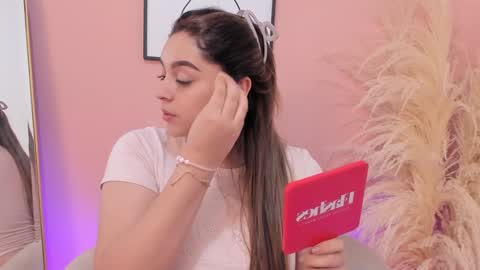 Snapshot of erika_mendez1 chatting on 6, 2, 2025 Erika Mendez online show from 6, 2, 2025