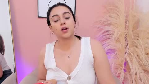 Snapshot of erika_mendez1 chatting on 11, 2, 2025 Erika Mendez online show from 11, 2, 2025