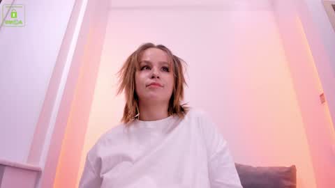 Erika online show from 9, 12, 2024