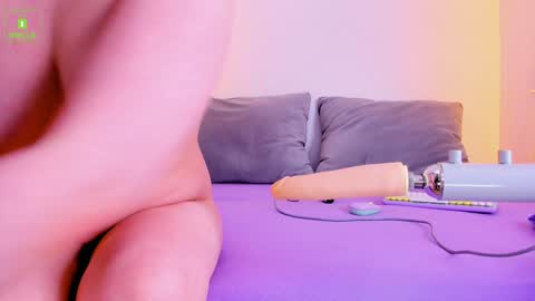 Erika online show from 24, 1, 2025