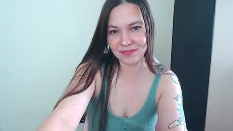 Snapshot of erin_love_ chatting on 15, 5, 2026 Erin online show from 15, 5, 2026