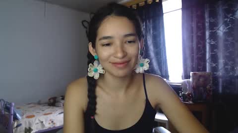 Snapshot of erina_1 chatting on 13, 12, 2024 erina_1 online show from 13, 12, 2024