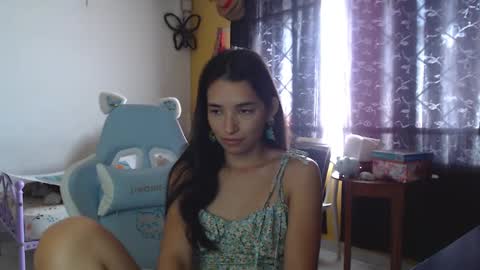 Snapshot of erina_1 chatting on 15, 1, 2025 erina_1 online show from 15, 1, 2025