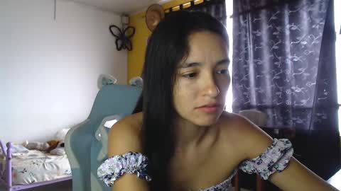 Snapshot of erina_1 chatting on 21, 2, 2025 erina_1 online show from 21, 2, 2025