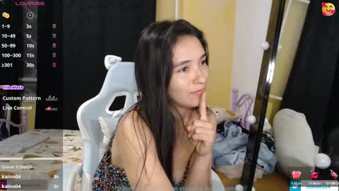 Snapshot of erina_1 chatting on 13, 9, 2025 erina_1 online show from 13, 9, 2025