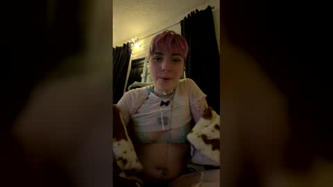 Snapshot of eris_the_doll chatting on 6, 2, 2026 ErisTheDoll online show from 6, 2, 2026