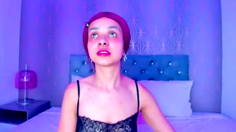 Snapshot of erizdarkveyl chatting on 12, 6, 2026 erizdarkveyl online show from 12, 6, 2026