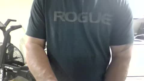 Snapshot of erock42 chatting on 10, 5, 2026 erock42 online show from 10, 5, 2026