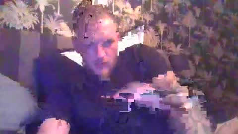 eroguy20 online show from 5, 11, 2025