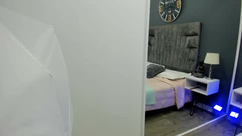 Eros Mancini online show from 9, 10, 2025