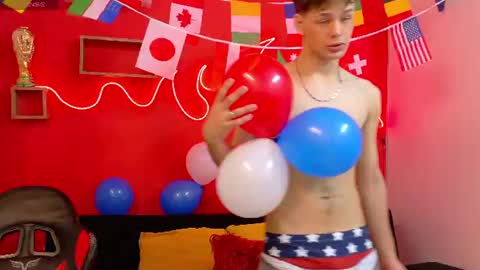 Snapshot of eros_steel chatting on 5, 7, 2026 Eros online show from 5, 7, 2026