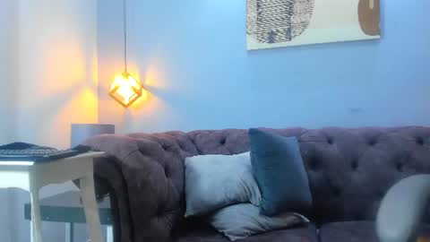 Snapshot of eross_santy chatting on 18, 7, 2026 Eross online show from 18, 7, 2026