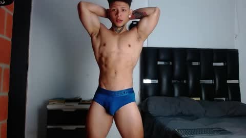 Snapshot of erosscott chatting on 25, 5, 2026 Eros online show from 25, 5, 2026