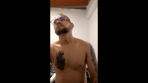 Snapshot of erotic_couplesex01 chatting on 19, 12, 2025 erotic_couplesex01 online show from 19, 12, 2025