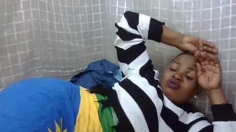 Snapshot of erotic_ebony56 chatting on 9, 5, 2026 erotic_ebony56 online show from 9, 5, 2026