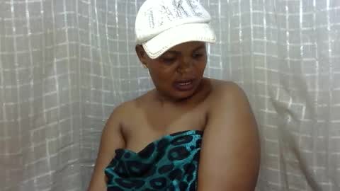 Snapshot of erotic_ebony56 chatting on 29, 5, 2026 erotic_ebony56 online show from 29, 5, 2026