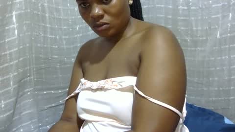 Snapshot of erotic_ebony56 chatting on 14, 6, 2026 erotic_ebony56 online show from 14, 6, 2026