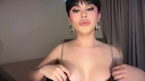 Snapshot of erotictsmonica chatting on 14, 7, 2026 monica online show from 14, 7, 2026