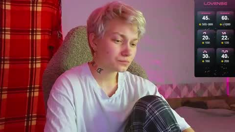 esajukyy online show from 28, 12, 2024