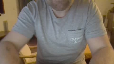 esclavepourfemme online show from 26, 1, 2025