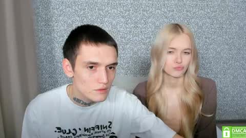 Snapshot of eshcka chatting on 17, 4, 2026 Megan and Brad online show from 17, 4, 2026