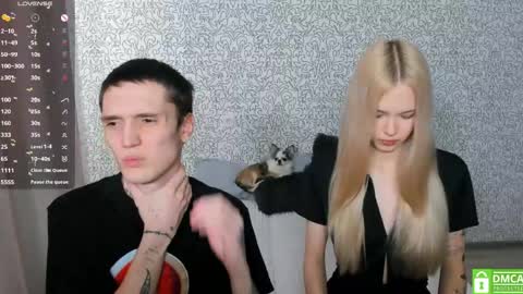 Snapshot of eshcka chatting on 26, 4, 2026 Megan and Brad online show from 26, 4, 2026