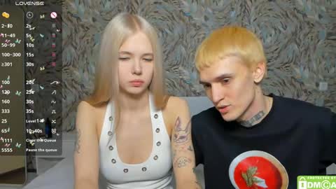 Snapshot of eshcka chatting on 28, 5, 2026 Megan and Brad online show from 28, 5, 2026