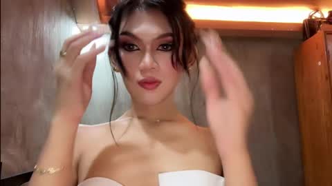 Chelliane online show from 19, 2, 2026