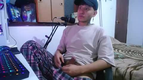 Snapshot of esjrobles chatting on 3, 12, 2024 Esteban online show from 3, 12, 2024