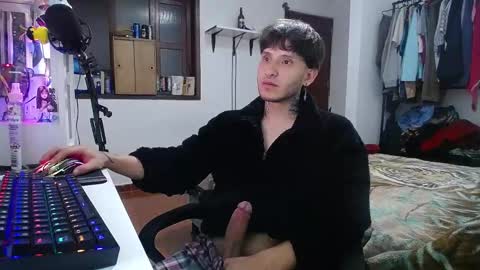 Snapshot of esjrobles chatting on 10, 1, 2025 Esteban online show from 10, 1, 2025