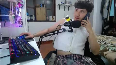 Snapshot of esjrobles chatting on 13, 1, 2025 Esteban online show from 13, 1, 2025