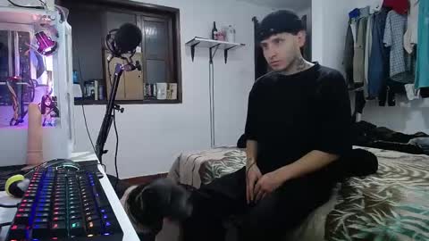 Snapshot of esjrobles chatting on 19, 1, 2025 Esteban online show from 19, 1, 2025