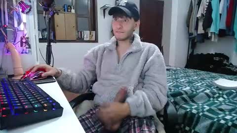 Snapshot of esjrobles chatting on 21, 1, 2025 Esteban online show from 21, 1, 2025