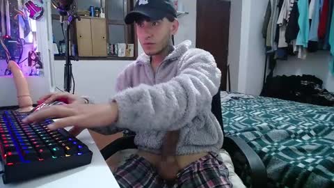 Snapshot of esjrobles chatting on 21, 1, 2025 Esteban online show from 21, 1, 2025