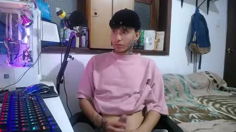 Snapshot of esjrobles chatting on 28, 1, 2025 Esteban online show from 28, 1, 2025