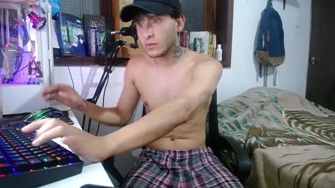 Snapshot of esjrobles chatting on 6, 2, 2025 Esteban online show from 6, 2, 2025