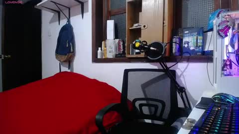 Snapshot of esjrobles chatting on 16, 2, 2025 Esteban online show from 16, 2, 2025