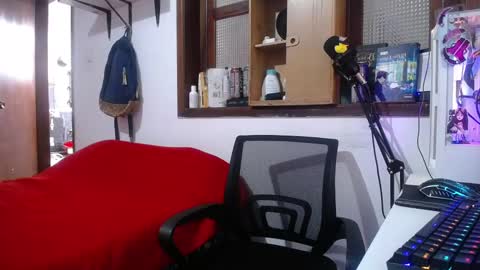 Snapshot of esjrobles chatting on 21, 2, 2025 Esteban online show from 21, 2, 2025