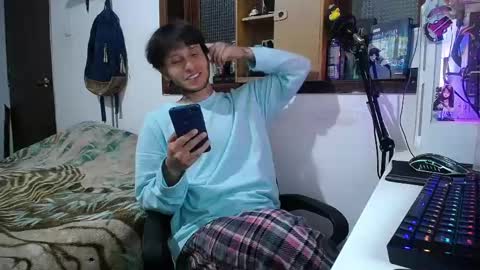Snapshot of esjrobles chatting on 4, 3, 2025 Esteban online show from 4, 3, 2025