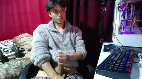 Snapshot of esjrobles chatting on 12, 3, 2025 Esteban online show from 12, 3, 2025